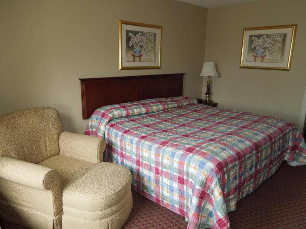 Americas Best Value Inn Chillicothe Bagian luar foto